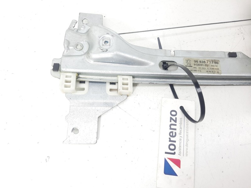 Recambio de elevalunas trasero izquierdo para peugeot 5008 confort referencia OEM IAM 12059330271049 9683671780 HW32SW340103