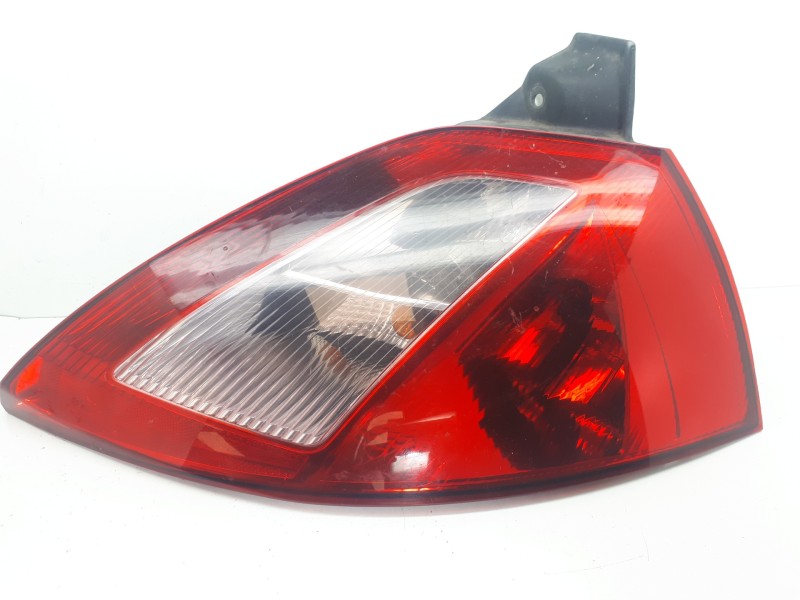 Recambio de piloto trasero izquierdo para renault megane ii classic berlina confort authentique referencia OEM IAM 8200073237E 8