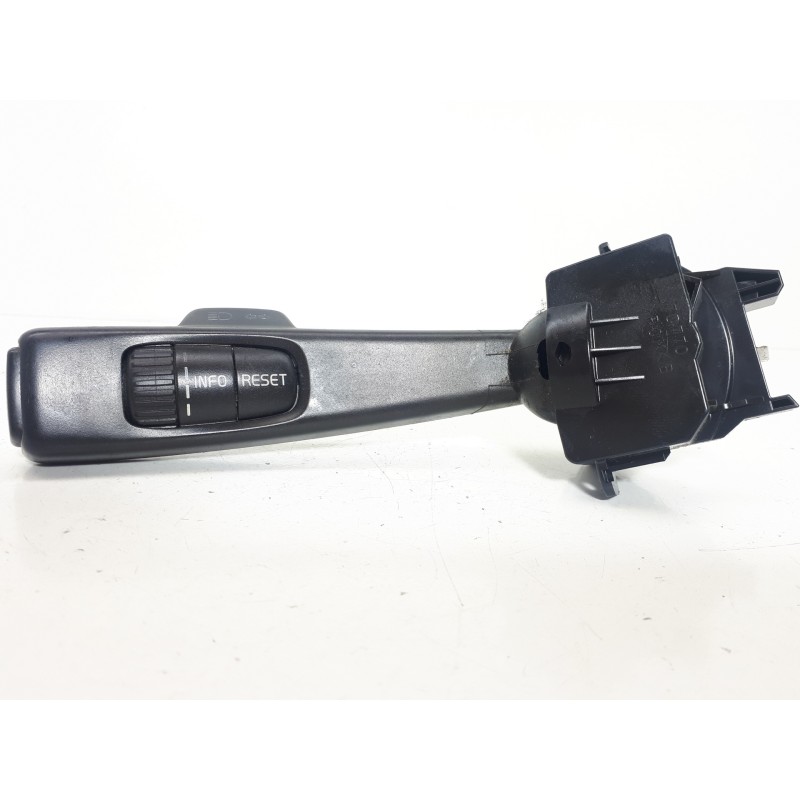 Recambio de mando intermitentes para volvo s40 berlina 1.6 d kinetic referencia OEM IAM   