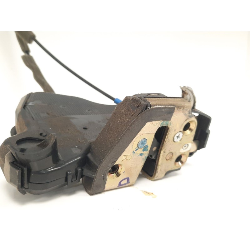 Recambio de cerradura puerta delantera derecha para toyota corolla verso (r1) 1.8 luna referencia OEM IAM   