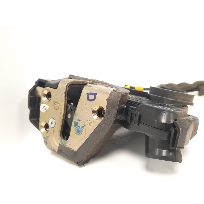 Recambio de cerradura puerta delantera derecha para toyota corolla verso (r1) 1.8 luna referencia OEM IAM   