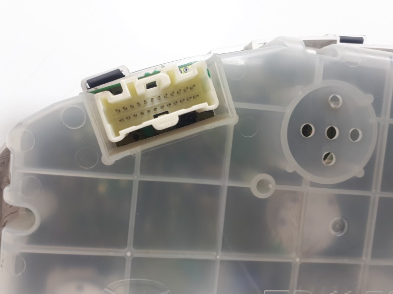 Recambio de cuadro instrumentos para mazda 6 lim. (gh) 2.0 crtd 140cv active (5-ptas.) referencia OEM IAM 1GGAJ7D043A  