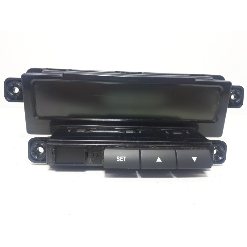 Recambio de pantalla multifuncion para kia cee´d drive referencia OEM IAM 957101H700 EDMID 