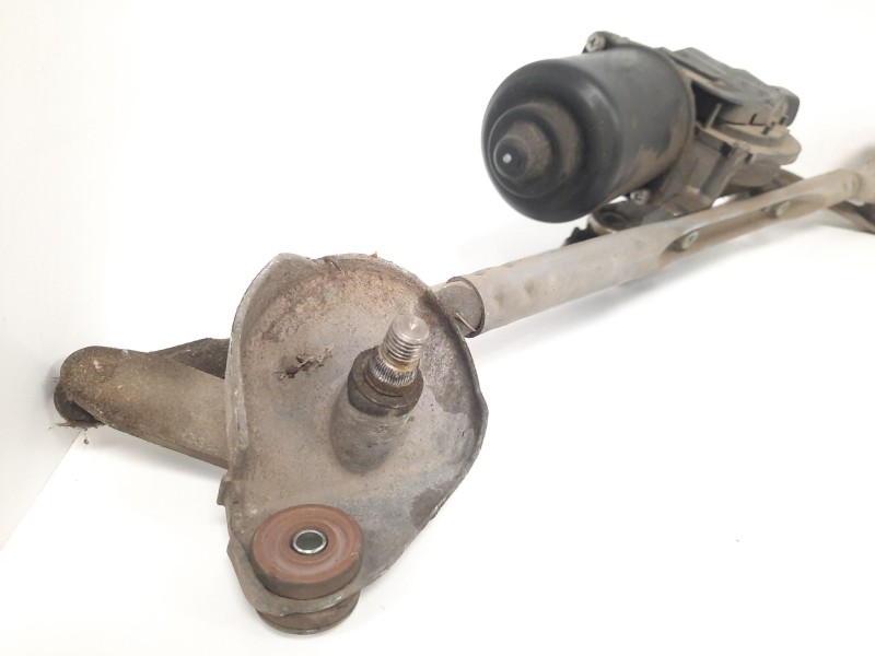 Recambio de motor limpia delantero para toyota corolla verso (r1) 1.8 luna referencia OEM IAM   