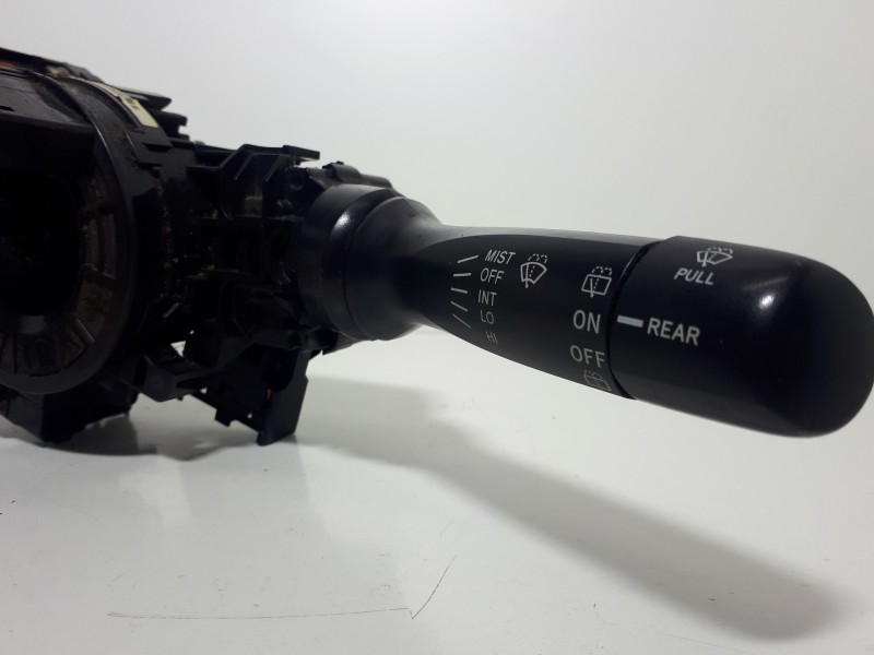 Recambio de mando intermitentes para toyota yaris (ksp9/scp9/nlp9) básico referencia OEM IAM 0D08017F142  