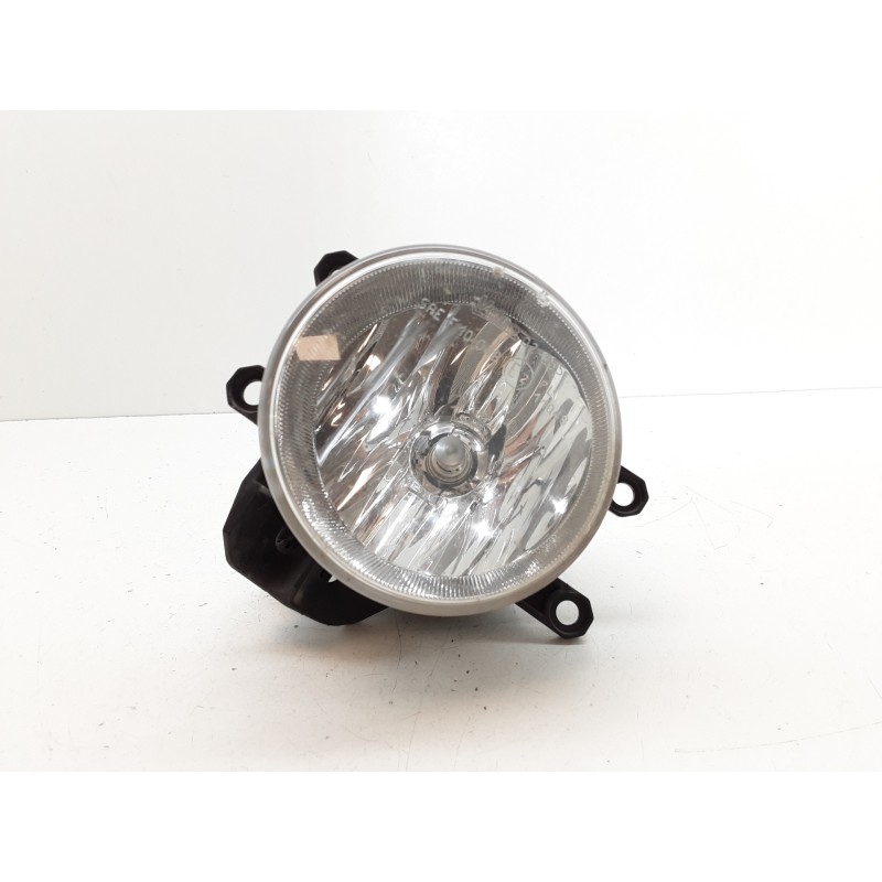 Recambio de faro antiniebla izquierdo para toyota yaris active hybrid referencia OEM IAM 8122002110 90008497LH 