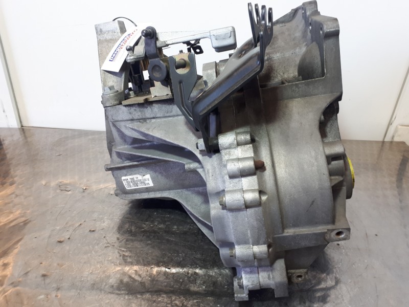 Recambio de caja cambios para ford focus berlina (cap) ambiente (d) referencia OEM IAM 3M5R7002YF T1GD2 