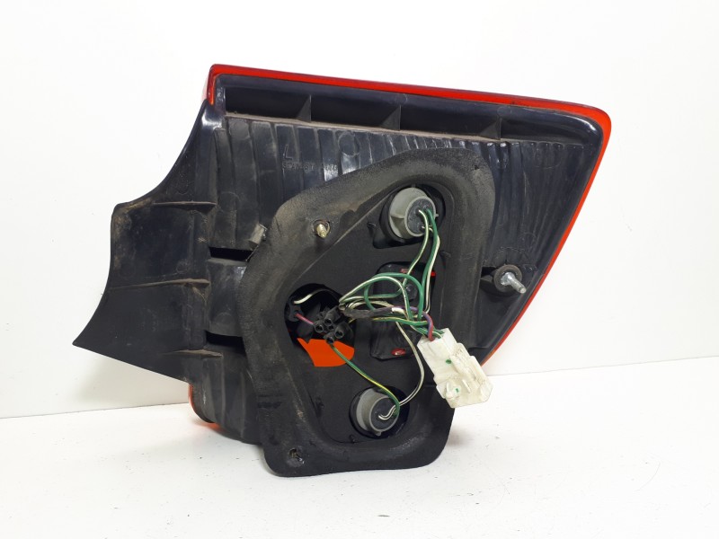 Recambio de piloto trasero izquierdo para toyota celica (t23) 1.8 referencia OEM IAM   