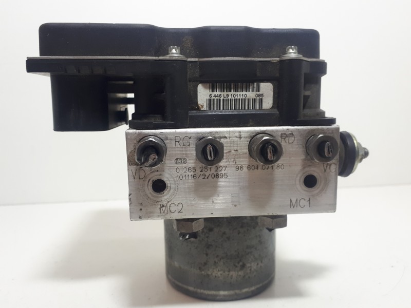 Recambio de abs para peugeot 308 sw confort referencia OEM IAM 9660407180 0265251227 