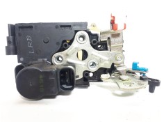 Recambio de cerradura puerta trasera izquierda para ssangyong rexton w limited 4wd referencia OEM IAM
