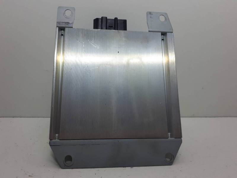 Recambio de modulo electronico para audi a4 avant (8e) 2.0 tdi referencia OEM IAM 8E9035223D  