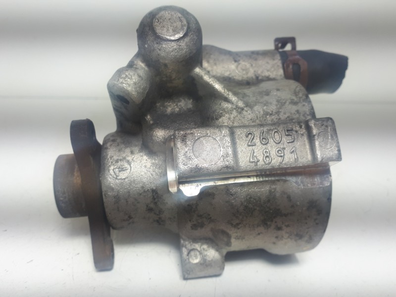 Recambio de bomba direccion para opel vivaro furgón/combi (07.2006 =>) combi l1h1 2,9t edition referencia OEM IAM 8200024738 260