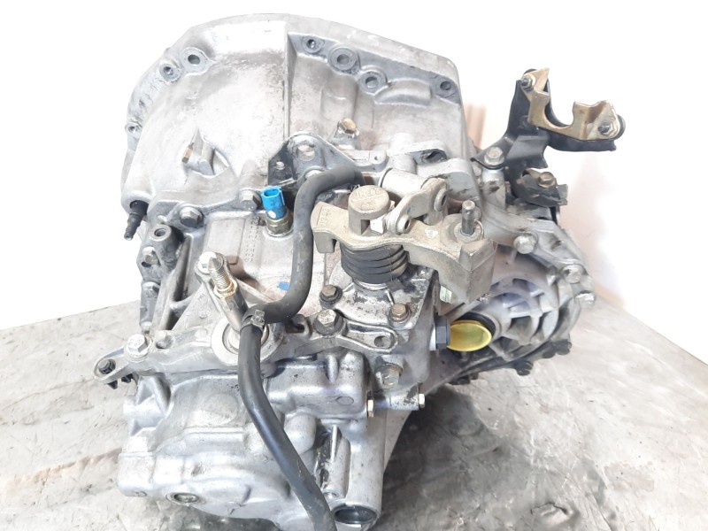 Recambio de caja cambios para nissan primera (p12) 1.9 dci referencia OEM IAM ND0102 A004182 