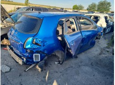 toyota auris del año 2010
