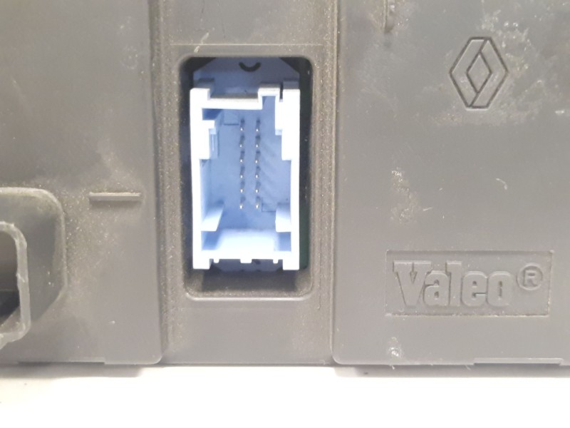 Recambio de mando climatizador para renault scenic ii 1.5 dci diesel referencia OEM IAM 8200501465 34046 