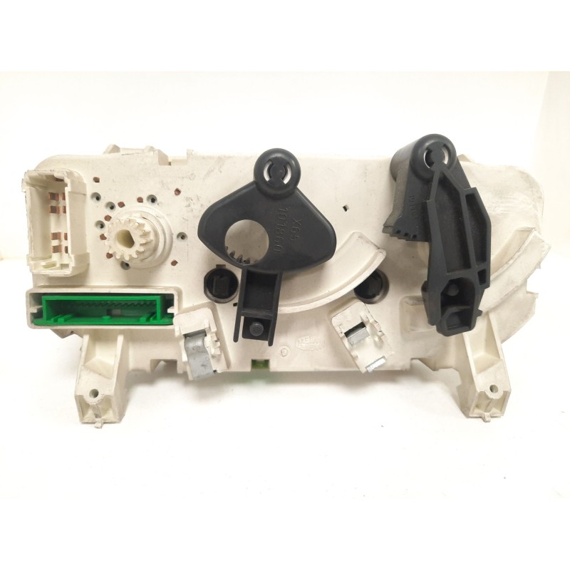 Recambio de mando calefaccion / aire acondicionado para renault clio ii fase i (b/cbo) 1.9 diesel referencia OEM IAM  15579 