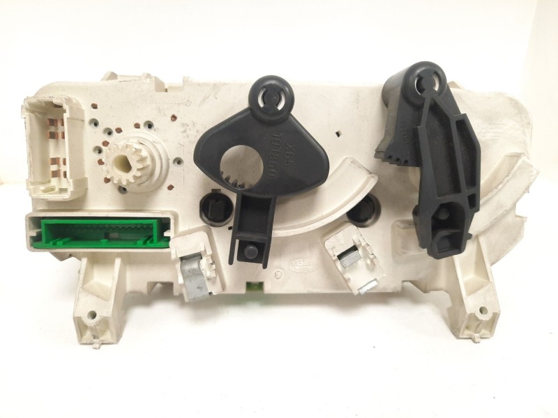 Recambio de mando calefaccion / aire acondicionado para renault clio ii fase i (b/cbo) 1.9 diesel referencia OEM IAM  15579 
