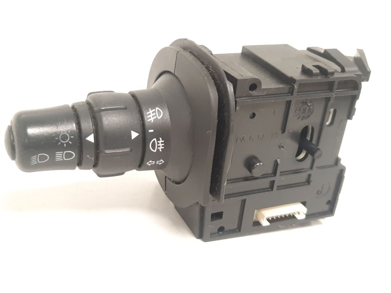 Recambio de mando luces para renault scénic ii (jm0/1_) 1.9 dci referencia OEM IAM   