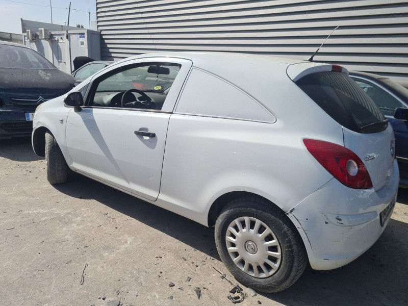 opel corsa d furgoneta/hatchback (s07) del año 2013