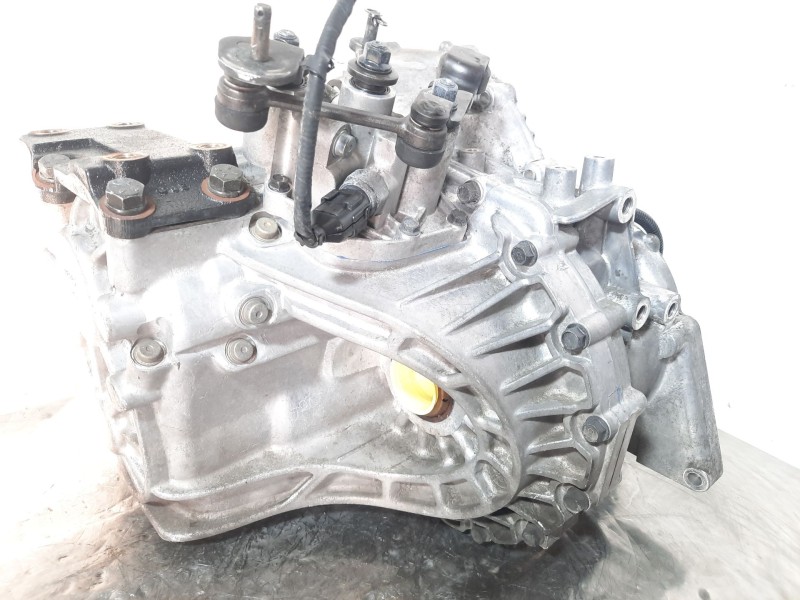 Recambio de caja cambios para hyundai tucson (jm) 2.0 crdi a las 4 ruedas referencia OEM IAM S514JE  006384