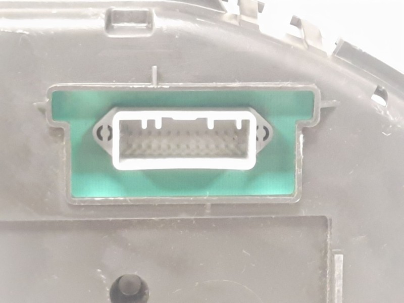 Recambio de cuadro instrumentos para renault clio iii 1.6 16v referencia OEM IAM 8200715186N 31427 