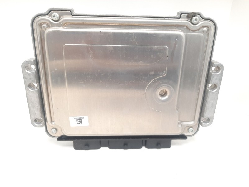 Recambio de centralita motor uce para peugeot 308 i (4a_, 4c_) 1.6 hdi referencia OEM IAM 0281013872 9664843780 EDC16C34