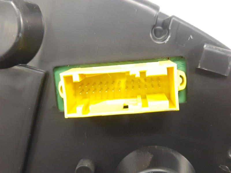 Recambio de cuadro instrumentos para peugeot 308 i (4a_, 4c_) 1.6 hdi referencia OEM IAM TUC0S3G2K 9666642580 503001556211