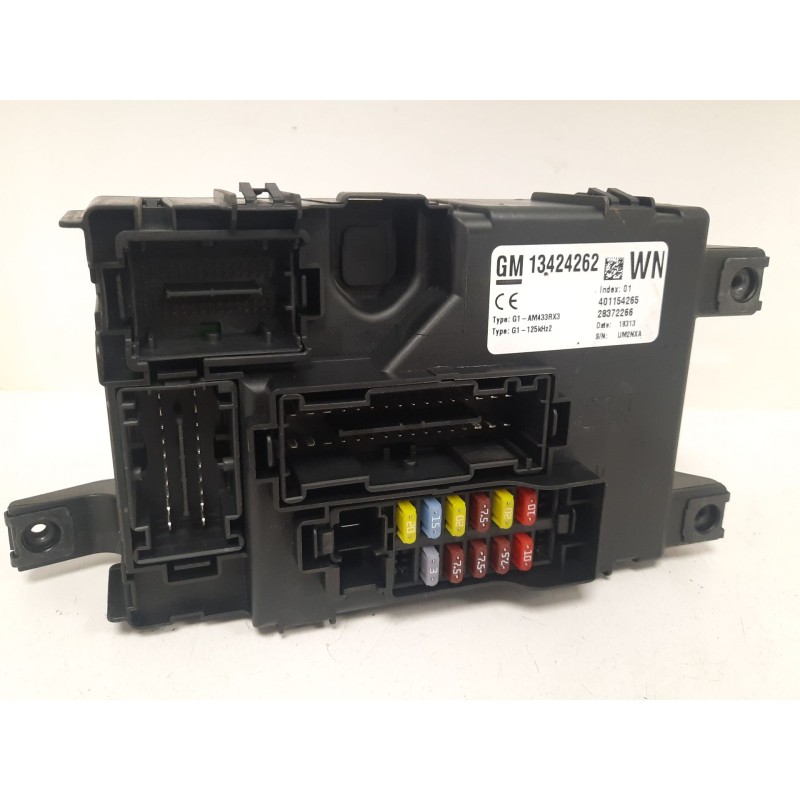 Recambio de caja reles / fusibles para opel corsa d (s07) 1.3 cdti (l08, l68) referencia OEM IAM 401154265 13424262 AM433RX3