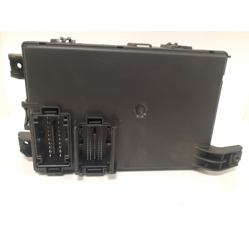 Recambio de caja reles / fusibles para opel corsa d (s07) 1.3 cdti (l08, l68) referencia OEM IAM 401154265 13424262 AM433RX3