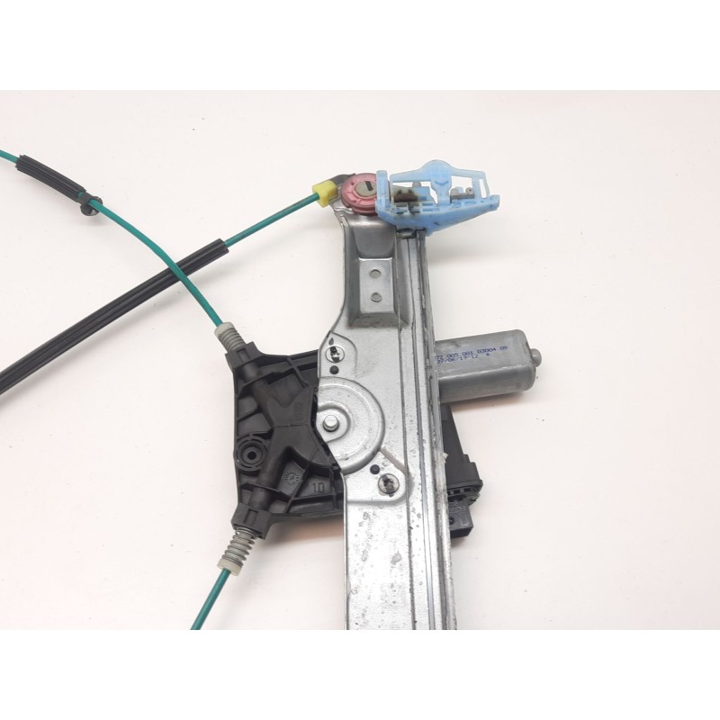 Recambio de elevalunas delantero derecho para opel corsa d (s07) 1.3 cdti (l08, l68) referencia OEM IAM 72005001 27400108760 D30