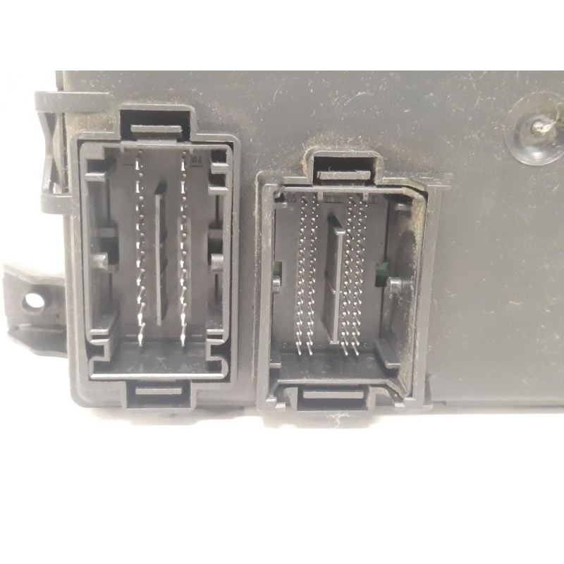 Recambio de caja reles / fusibles para opel corsa d furgoneta/hatchback (s07) 1.3 cdti (l08) referencia OEM IAM 401154265 134242