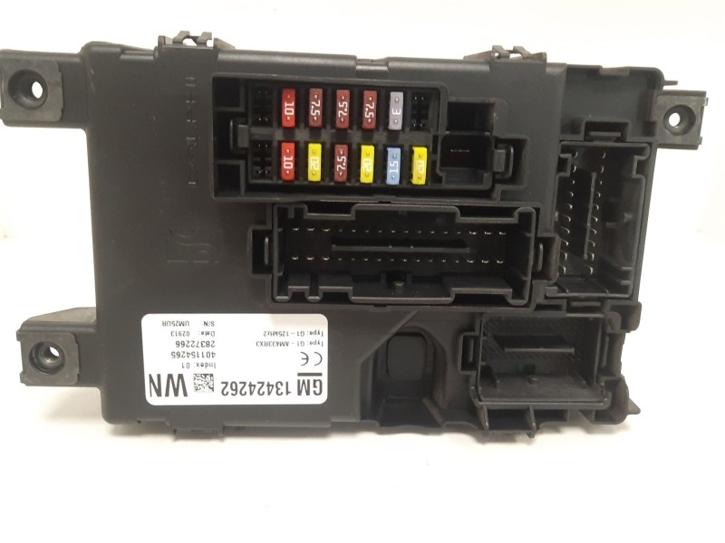 Recambio de caja reles / fusibles para opel corsa d furgoneta/hatchback (s07) 1.3 cdti (l08) referencia OEM IAM 401154265 134242