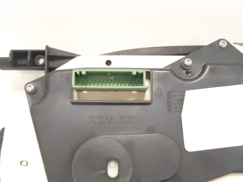 Recambio de cuadro instrumentos para renault clio ii symbol 1.5 dci diesel cat referencia OEM IAM 8200276525A  