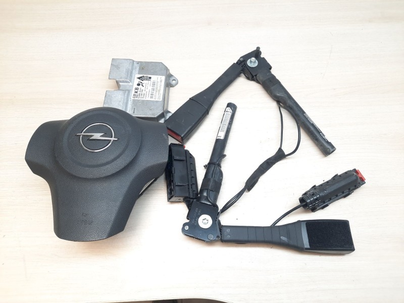 Recambio de kit airbag para opel corsa d (s07) 1.3 cdti (l08, l68) referencia OEM IAM 34127615A 13235770 13367438 13286179