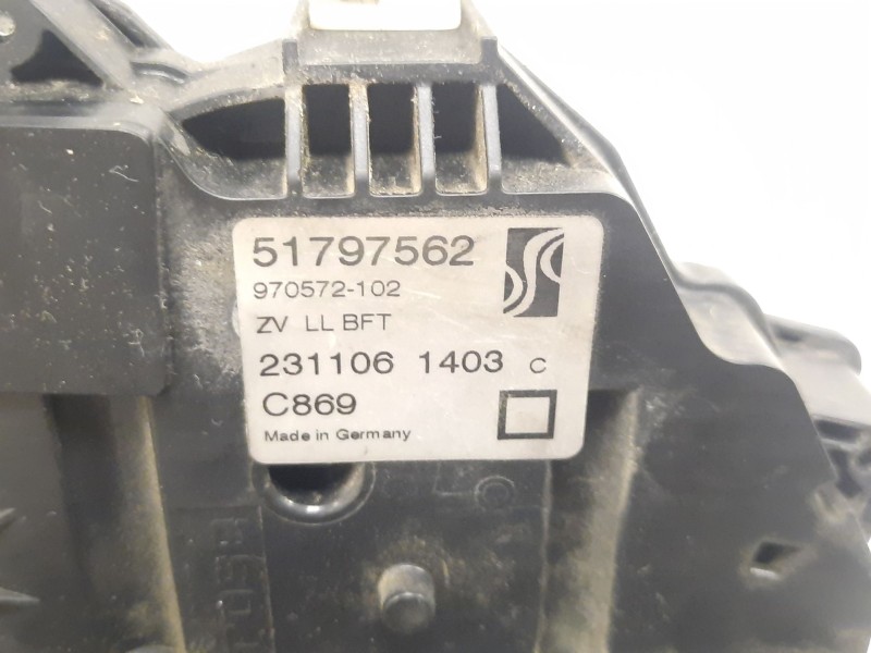 Recambio de cerradura puerta delantera derecha para fiat grande punto (199_) 1.9 d multijet referencia OEM IAM 51797562 23110614