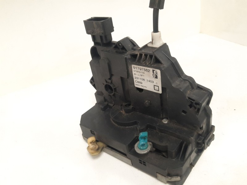 Recambio de cerradura puerta delantera derecha para fiat grande punto (199_) 1.9 d multijet referencia OEM IAM 51797562 23110614