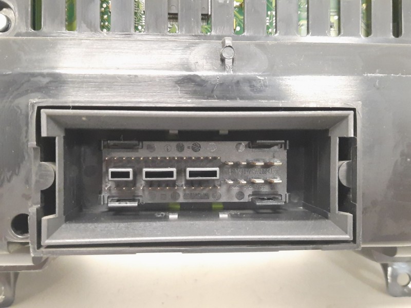 Recambio de cuadro instrumentos para seat toledo iii (5p2) 2.0 tdi 16v referencia OEM IAM 5P0920840A SW0724 