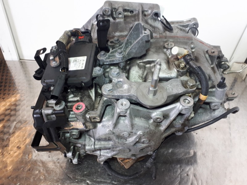 Recambio de caja cambios para peugeot 5008 access referencia OEM IAM 20GE23  