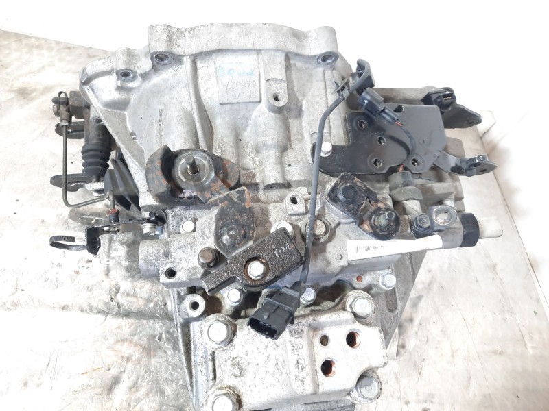 Recambio de caja cambios para hyundai i30 (fd) 1.6 crdi referencia OEM IAM S81767 646027 