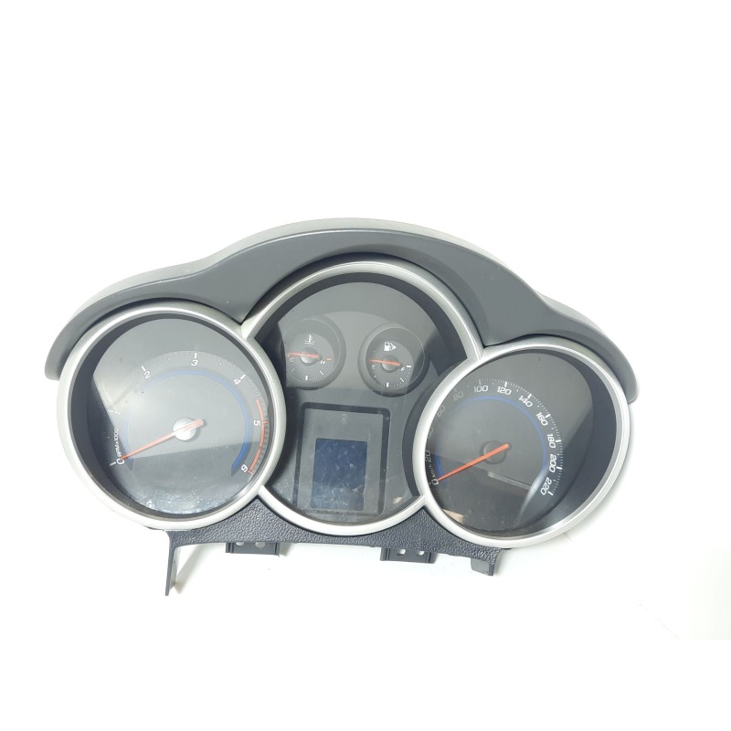 Recambio de cuadro instrumentos para chevrolet cruze ls+ referencia OEM IAM 95981260  