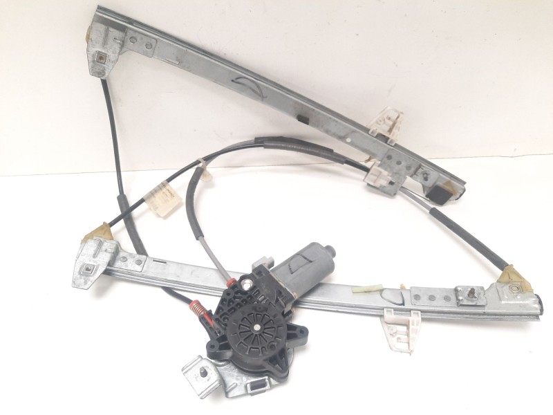 Recambio de elevalunas delantero derecho para citroën xsara berlina 1.9 turbodiesel referencia OEM IAM  15558 