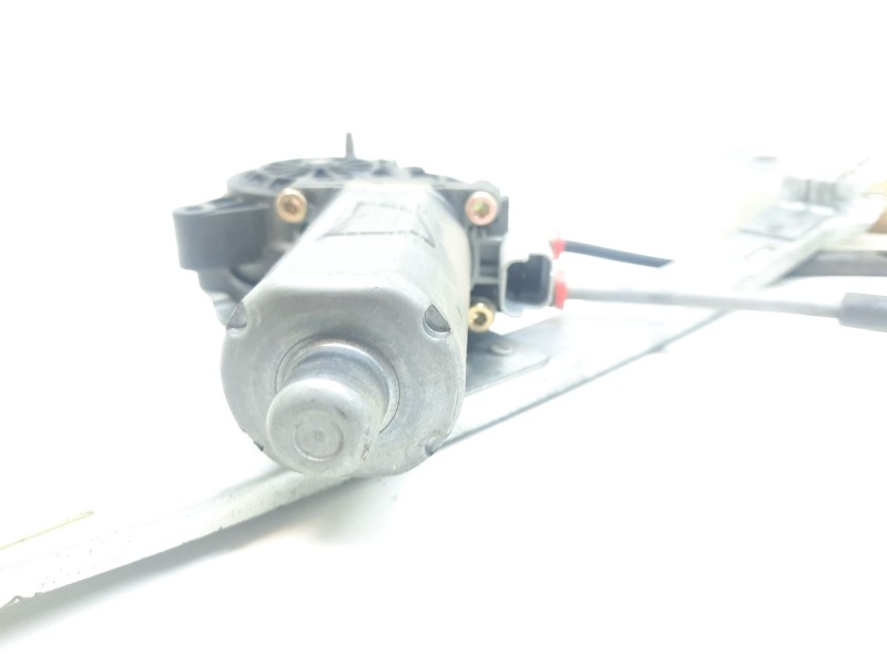 Recambio de elevalunas delantero derecho para citroën xsara berlina 1.9 turbodiesel referencia OEM IAM  15558 