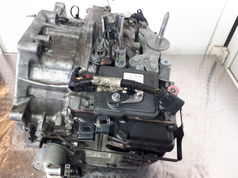 Recambio de caja cambios para peugeot 5008 access referencia OEM IAM 20GE23  