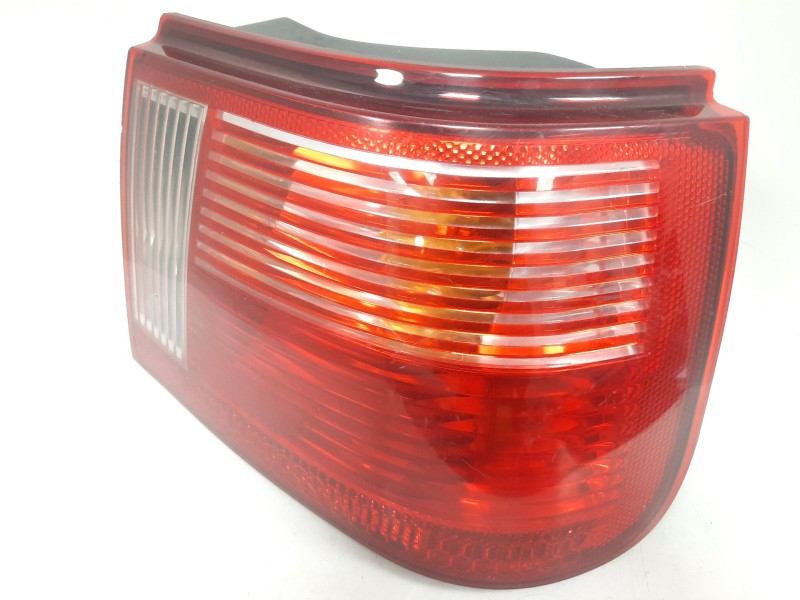 Recambio de piloto trasero derecho para seat ibiza (6k1) 1.9 sdi referencia OEM IAM  34389 