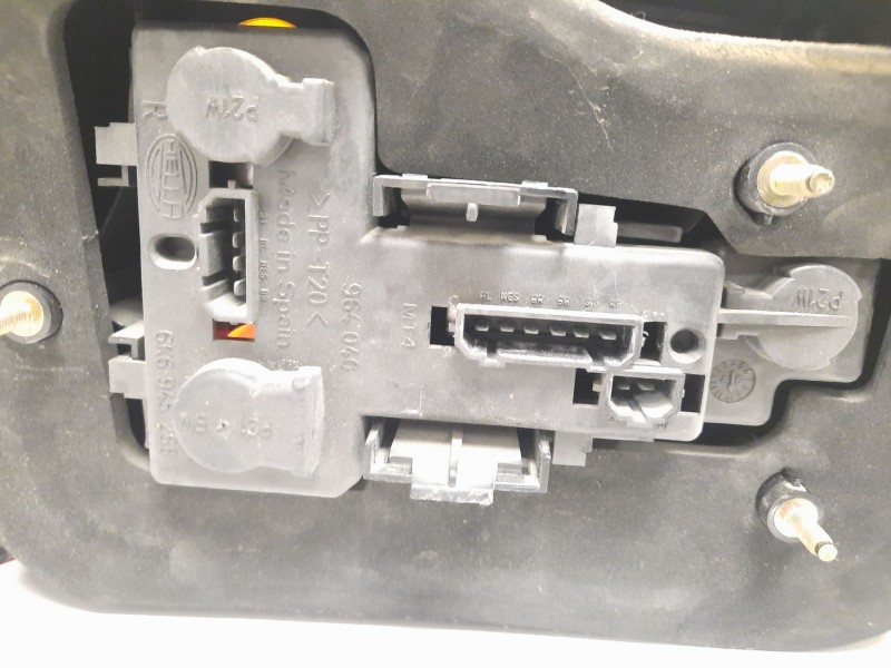 Recambio de piloto trasero derecho para seat ibiza (6k1) 1.9 sdi referencia OEM IAM  34389 