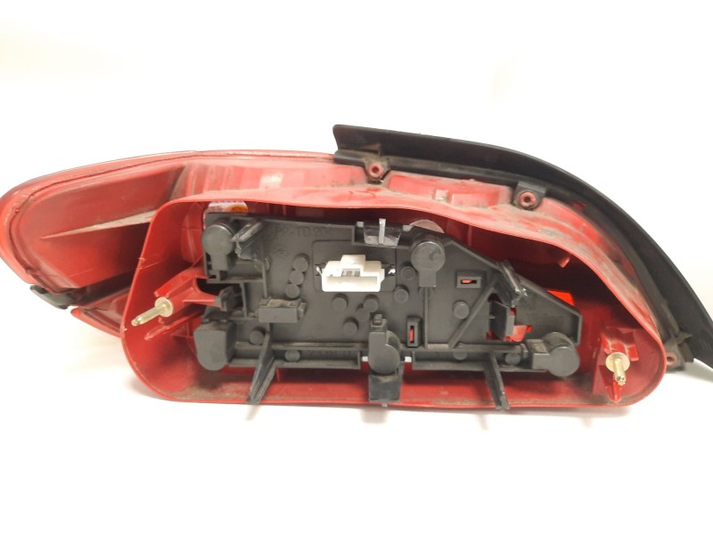 Recambio de piloto trasero derecho para peugeot 406 berlina (s1/s2) srdt referencia OEM IAM 9644652577  