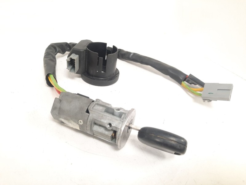 Recambio de conmutador de arranque para renault kangoo (f/kc0) 1.9 diesel referencia OEM IAM  8831 