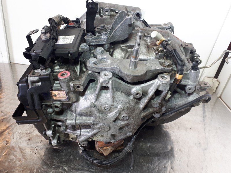 Recambio de caja cambios para peugeot 5008 access referencia OEM IAM 20GE23  