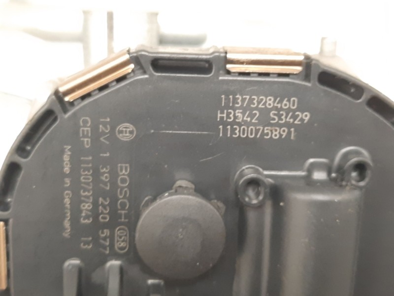 Recambio de motor limpia delantero para peugeot 5008 premium referencia OEM IAM 1137328460 1397220577 1130075891