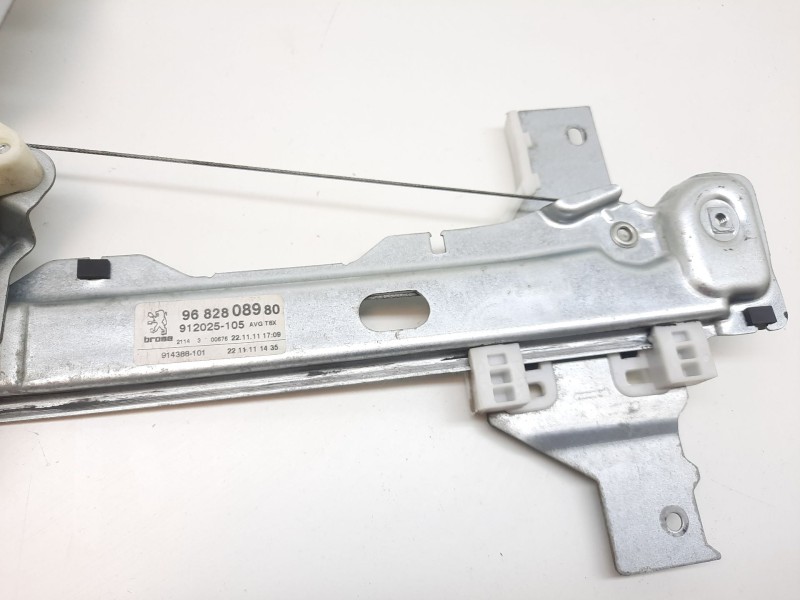 Recambio de elevalunas delantero izquierdo para peugeot 5008 premium referencia OEM IAM 9682808980 914388101 912025105